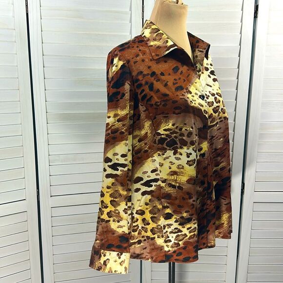 Chico’s Shirt Size 2 (12) Long Sleeve Animal Print - Picture 5 of 13